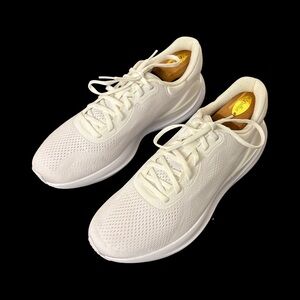 Lululemon Mens Beyondfeel Run Sneaker